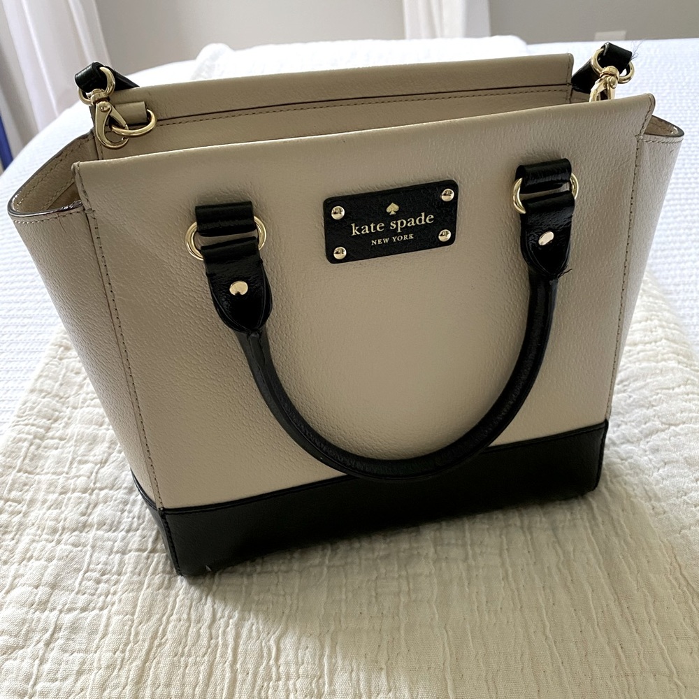 Kate Spade crossbody purse